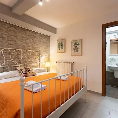 Macci-sant' Ambrogio One Bedroom Flat Appartement