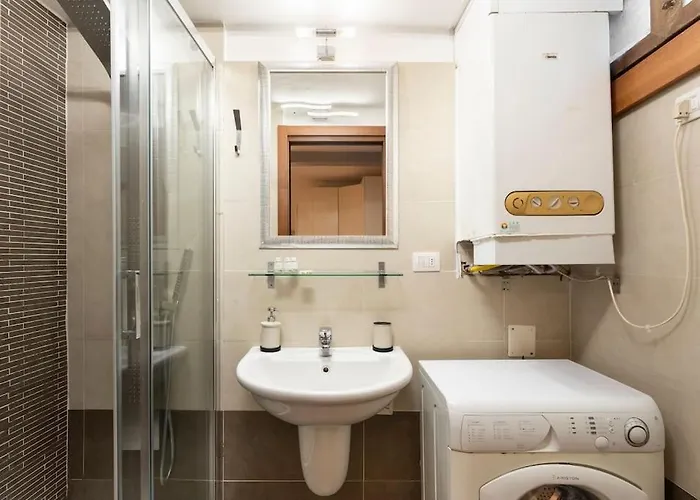 Macci-sant' Ambrogio One Bedroom Flat فلورنس
