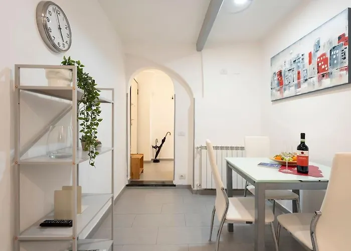 Macci-sant' Ambrogio One Bedroom Flat شقة فلورنس